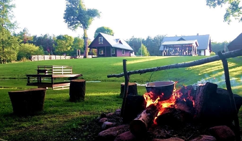 Dzukijos Uoga Guest House Virsurodukis Екстериор снимка